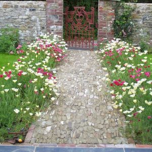 stone-entrance-path